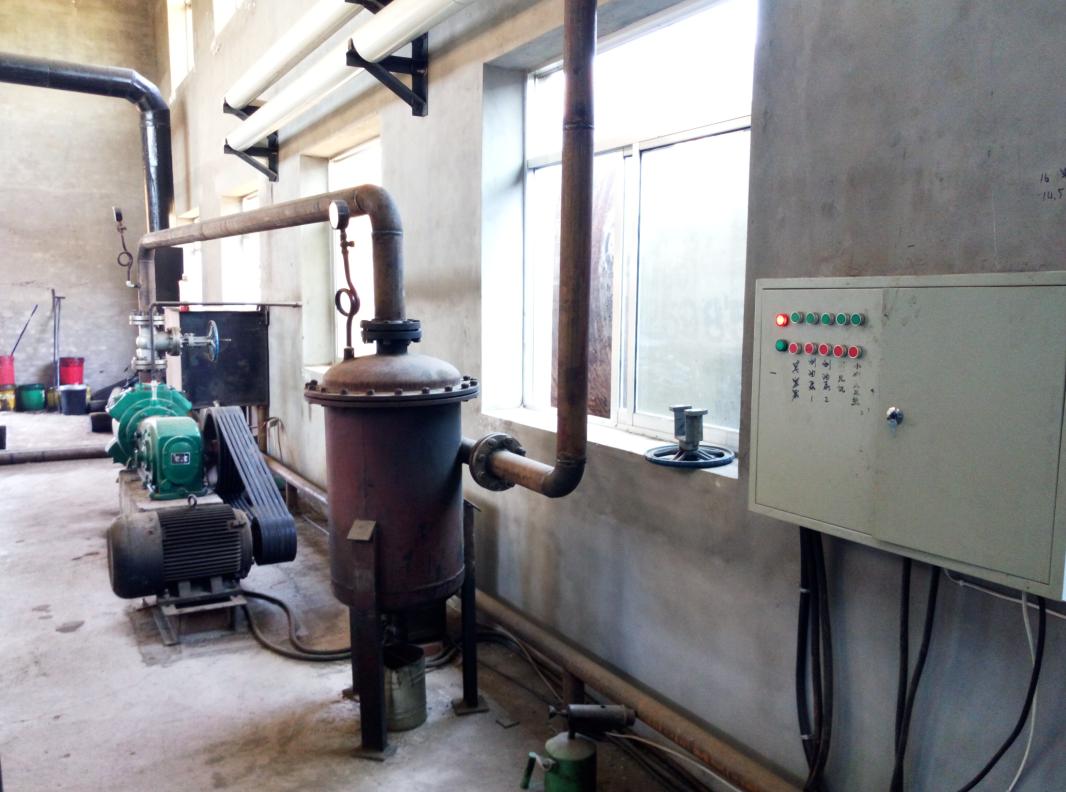 防腐油木桿生產(chǎn)設(shè)備